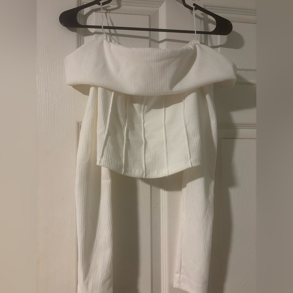 Haute Monde Off-Shoulder White Top